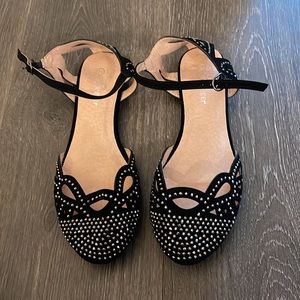 Women’s Flats